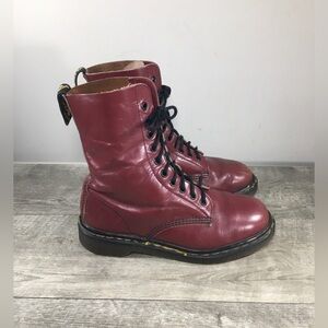 Vintage Doc Dr. Martens 1490 10-Eye Cherry Red Smooth Leather Boots 6 UK 8 US